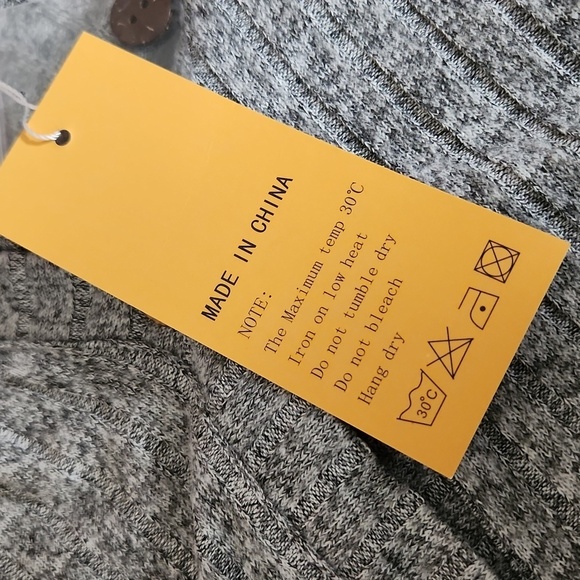 GRECERELLE- Long  Sleeve Open Front Cardigans With Buttons - Picture 6 of 8